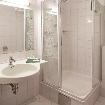 Hotel Doktorschlossl 2*