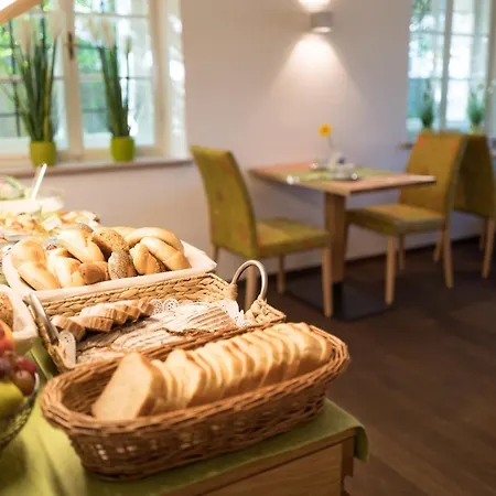 ドクトールシュレッスル ザルツブルク