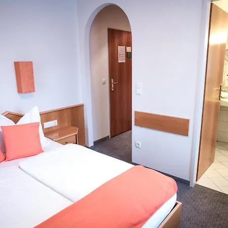 ホテル ドクトールシュレッスル ザルツブルク