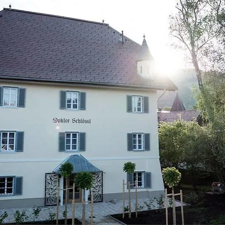 Doktorschlössl Hotel 2*