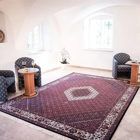 Otel Doktorschlossl 2*